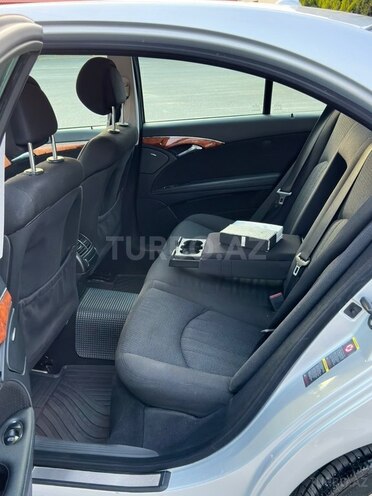 Mercedes E 220-16