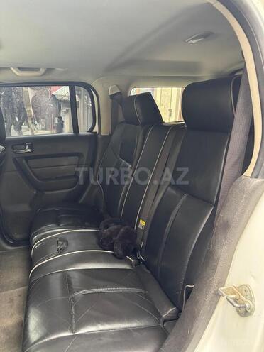 Hummer H3-5