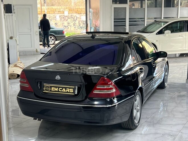 Mercedes C 240-6