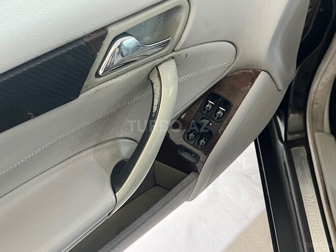 Mercedes C 240-18