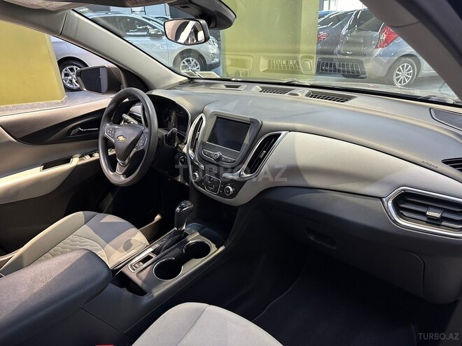 Chevrolet Equinox-13