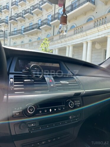 BMW X6 M-10