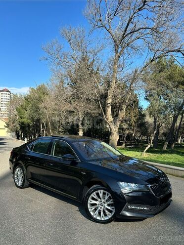 Skoda Superb-2