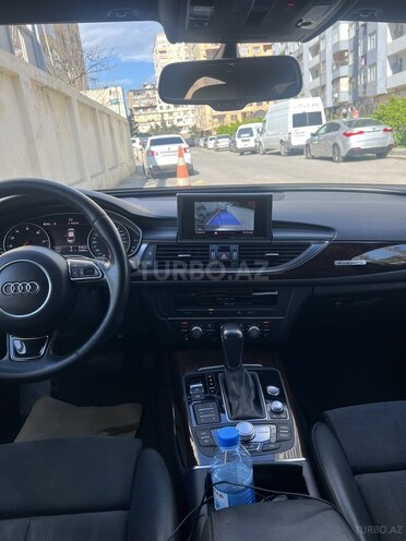 Audi A6-3