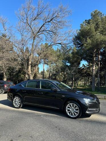 Skoda Superb-15