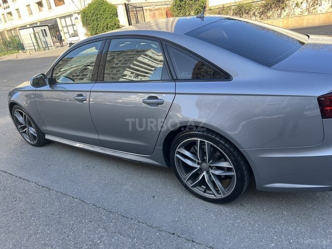 Audi A6-6