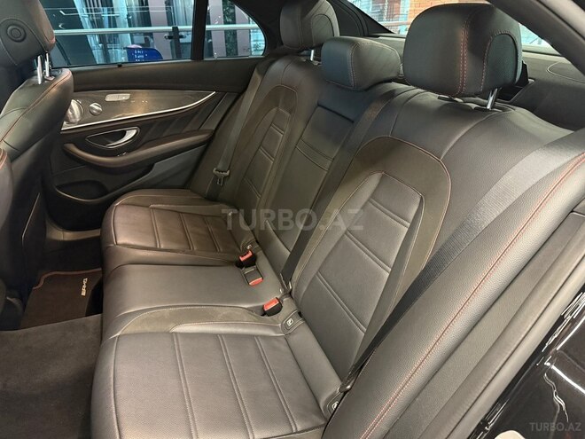 Mercedes  2018, 84,956 km - 3.0 l - Bakı