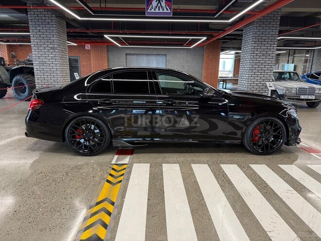 Mercedes  2018, 84,956 km - 3.0 l - Bakı