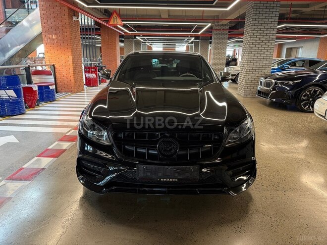 Mercedes  2018, 84,956 km - 3.0 l - Bakı