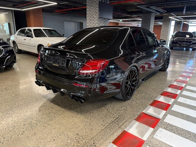Mercedes  2018, 84,956 km - 3.0 l - Bakı