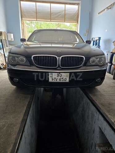 BMW 750-1