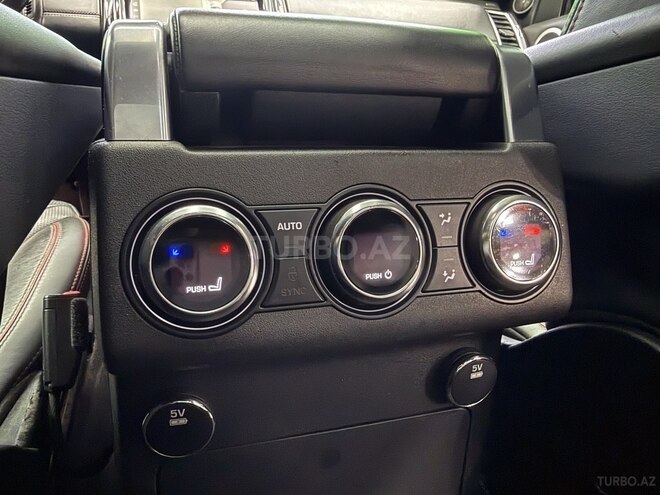 Land Rover Discovery-16