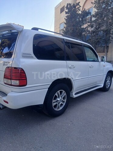 Lexus LX 470-6