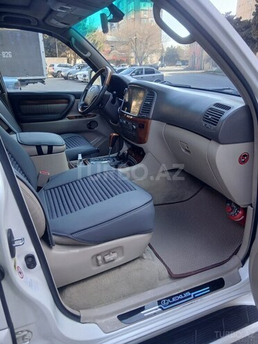 Lexus LX 470-10