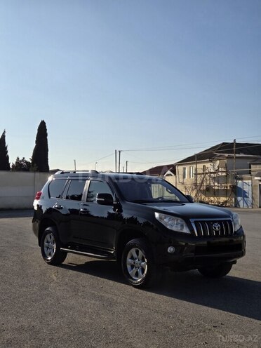 Toyota Land Cruiser Prado-3