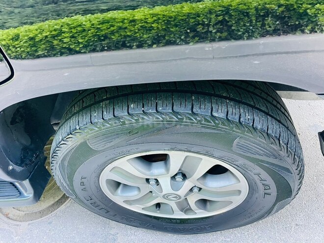 Lexus LX 470-18
