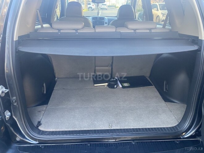 Toyota RAV4-8