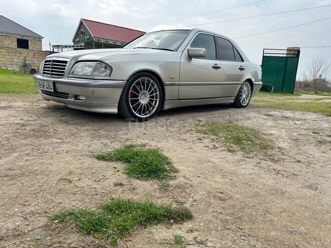 Mercedes C 240-1