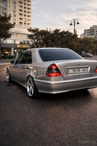 Mercedes C 240-5