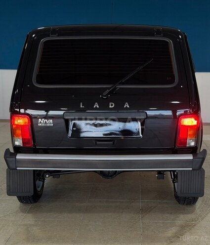 LADA (VAZ) Niva-6
