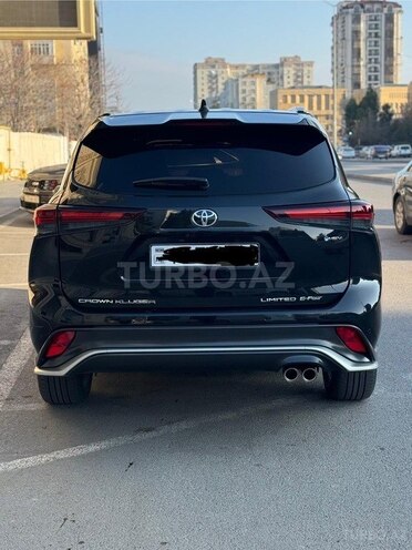 Toyota Highlander-2