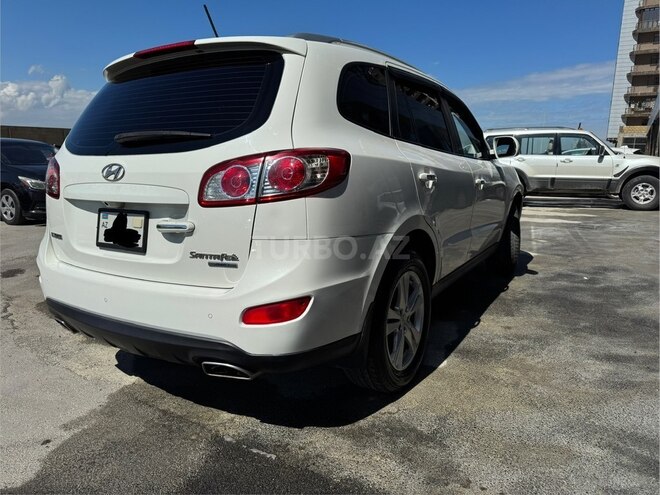 Hyundai Santa Fe-4