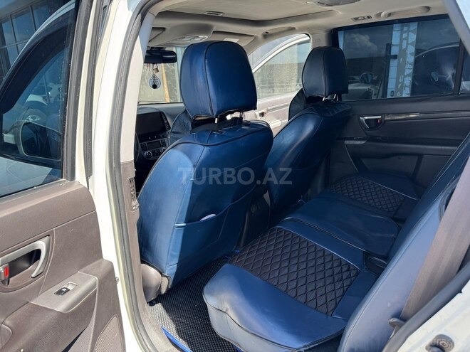 Hyundai Santa Fe-7