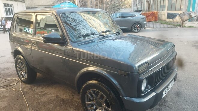 LADA (VAZ) Niva-2