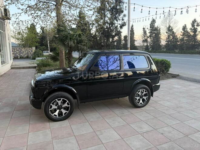 LADA (VAZ) Niva-10