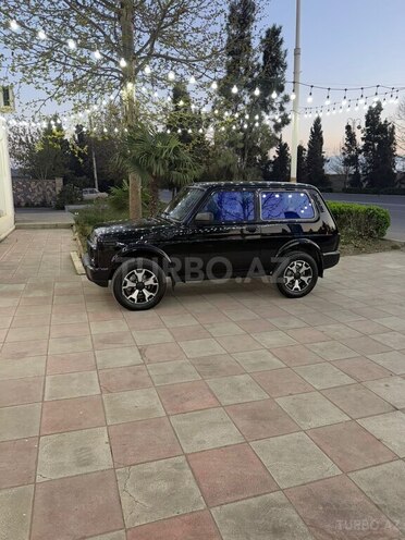 LADA (VAZ) Niva-13