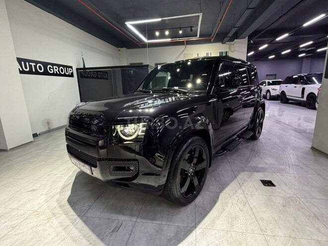 Land Rover Defender-9