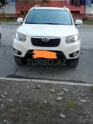 Hyundai Santa Fe-1