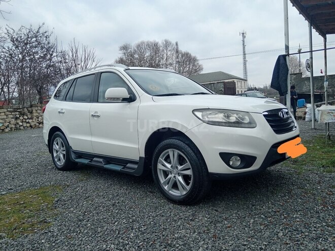 Hyundai Santa Fe-3