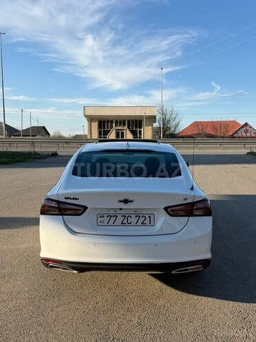 Chevrolet Malibu-4