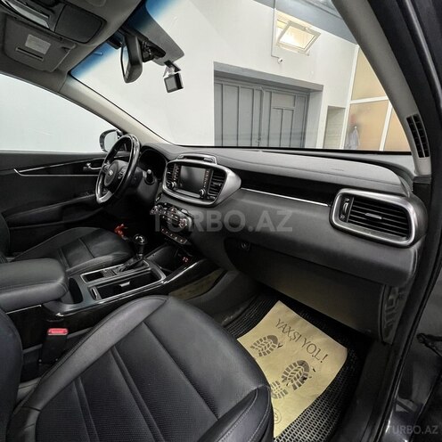 Kia Sorento 2017, 150,111 km - 2.0 л - Sumqayıt