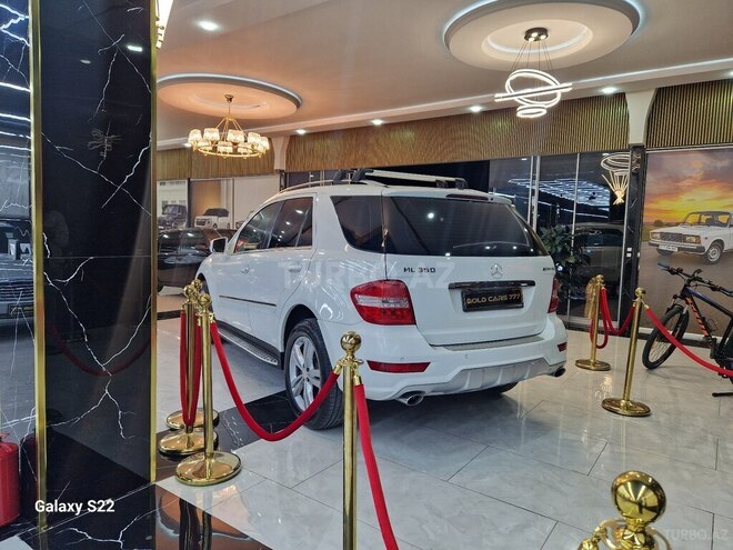 Mercedes ML 350 4MATIC 2010, 184,215 km - 3.5 l - Sumqayıt