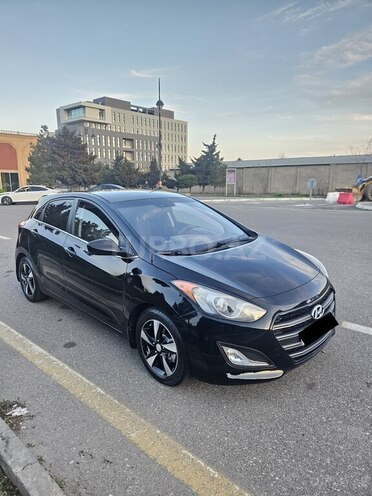 Hyundai Elantra GT-15