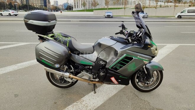 Kawasaki  2012, 38,500 km - 1.4 l - Bakı