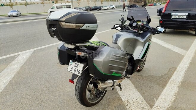 Kawasaki  2012, 38,500 km - 1.4 l - Bakı