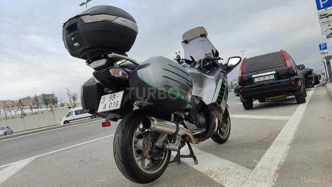 Kawasaki  2012, 38,500 km - 1.4 l - Bakı