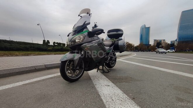 Kawasaki  2012, 38,500 km - 1.4 l - Bakı