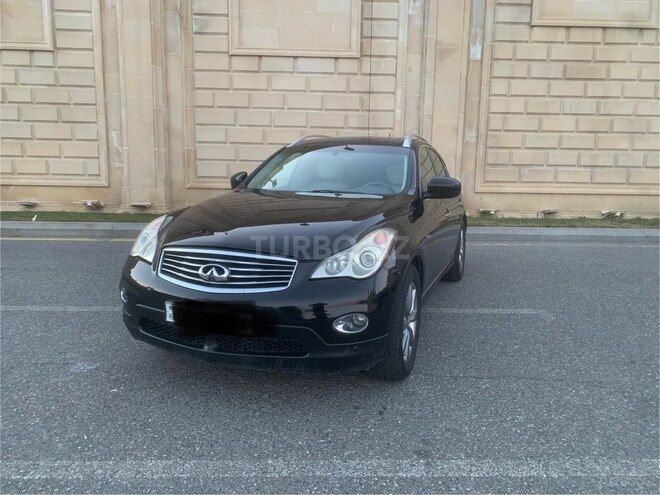 Infiniti EX35-1