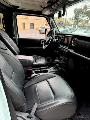 Jeep Wrangler-4