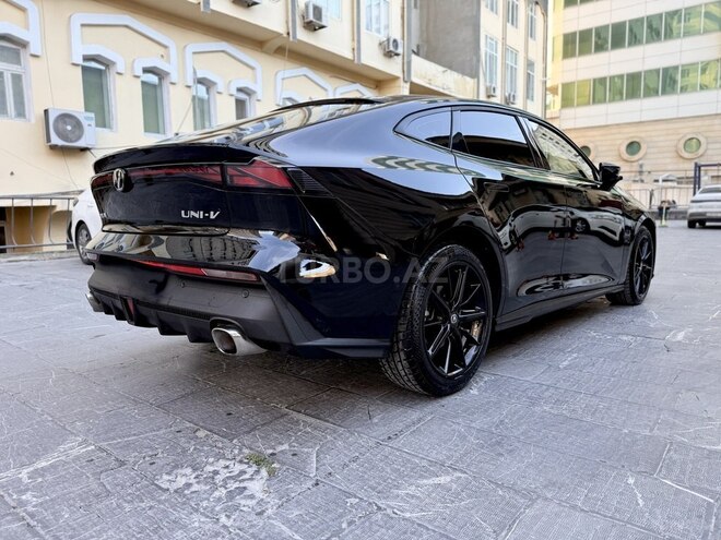 Changan Uni-V-7