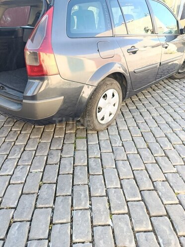 Renault Megane-13