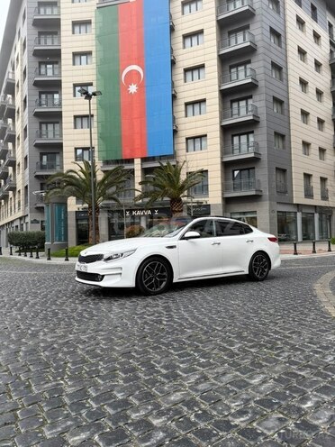 Kia K5-7