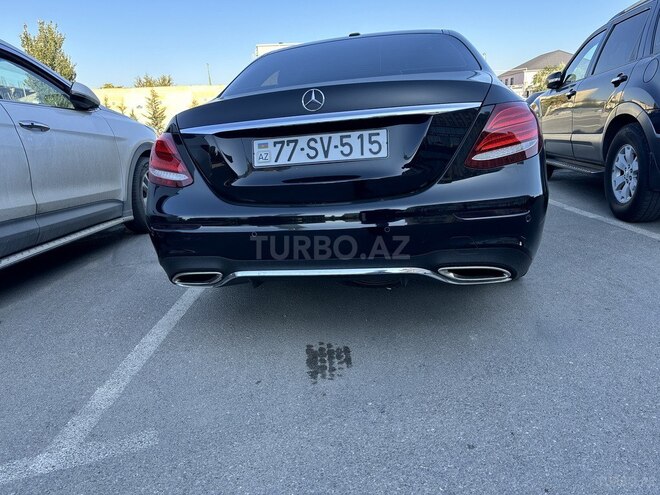 Mercedes E 300-5