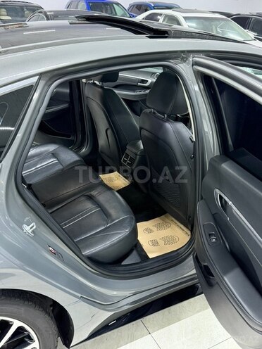 Hyundai Sonata-28