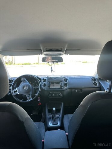 Volkswagen Tiguan-7