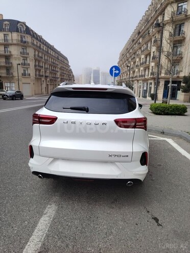 JETOUR X70-2